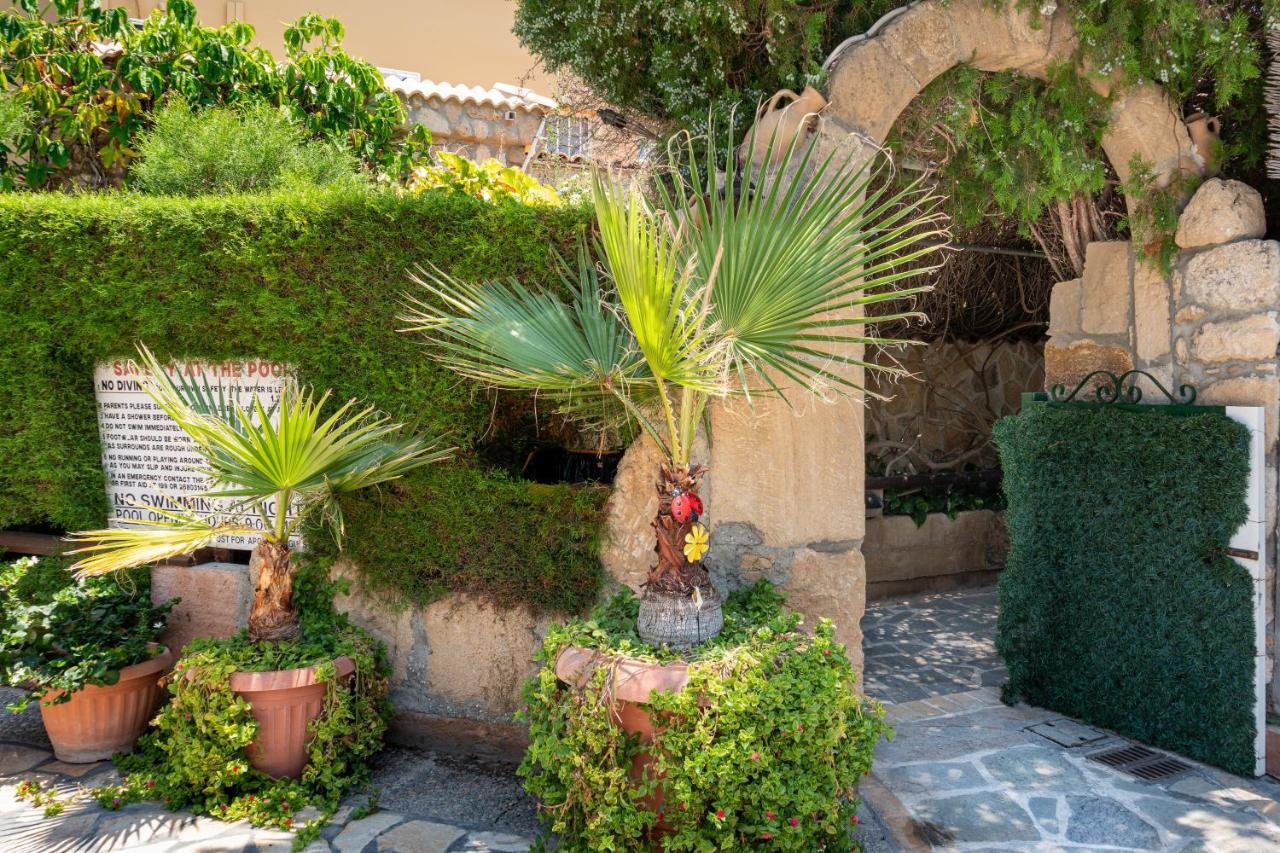 Apollonia Hotel Apartments Paphos Eksteriør billede