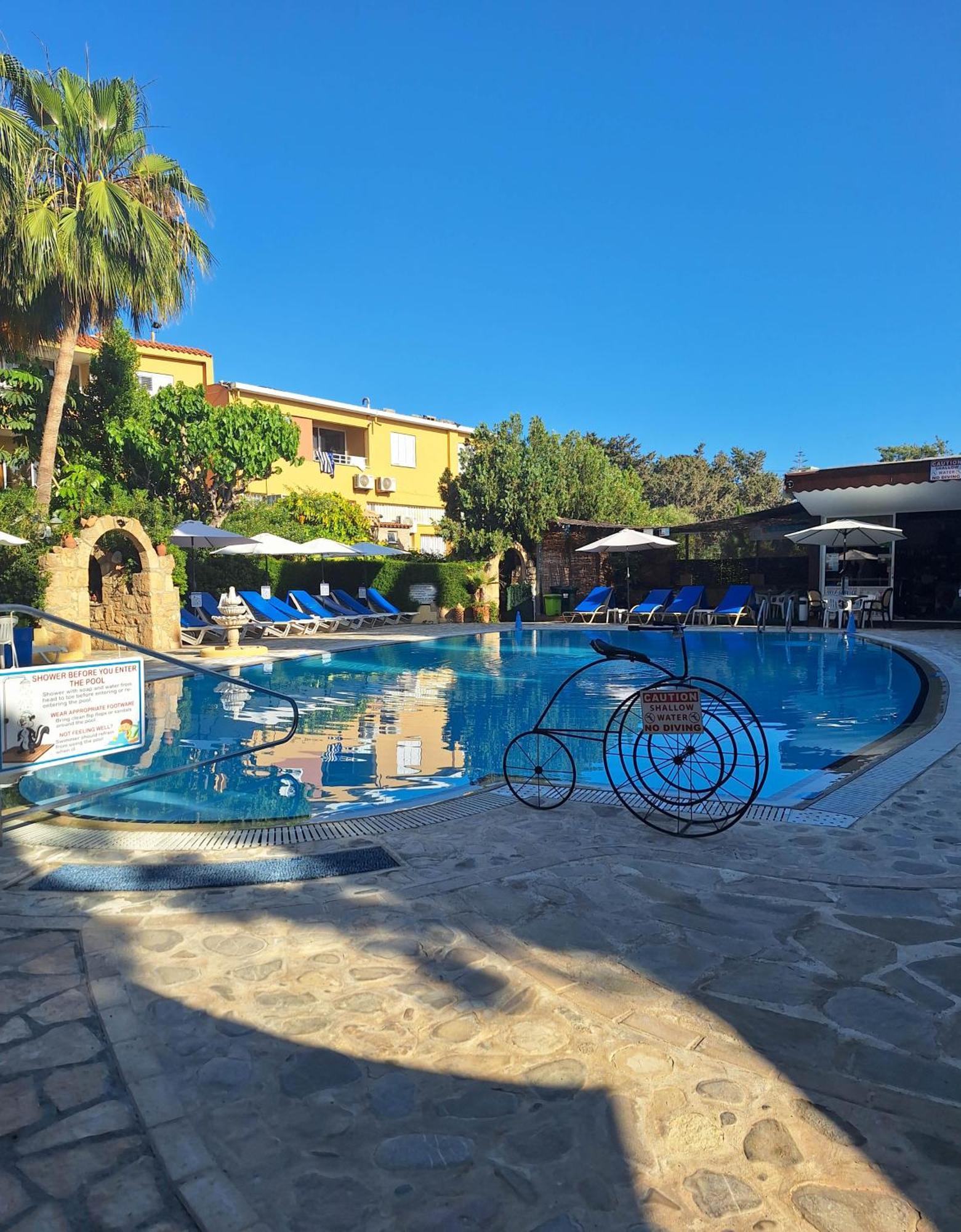 Apollonia Hotel Apartments Paphos Eksteriør billede